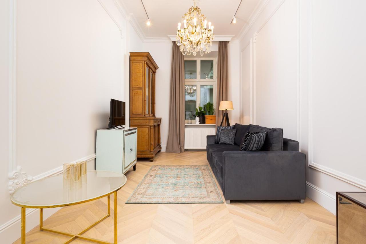 Lux Studio Kamienica Noakowskiego 16 By Noclegi Renters ワルシャワ エクステリア 写真